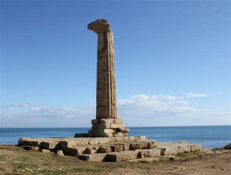 Crotone, Attualità .